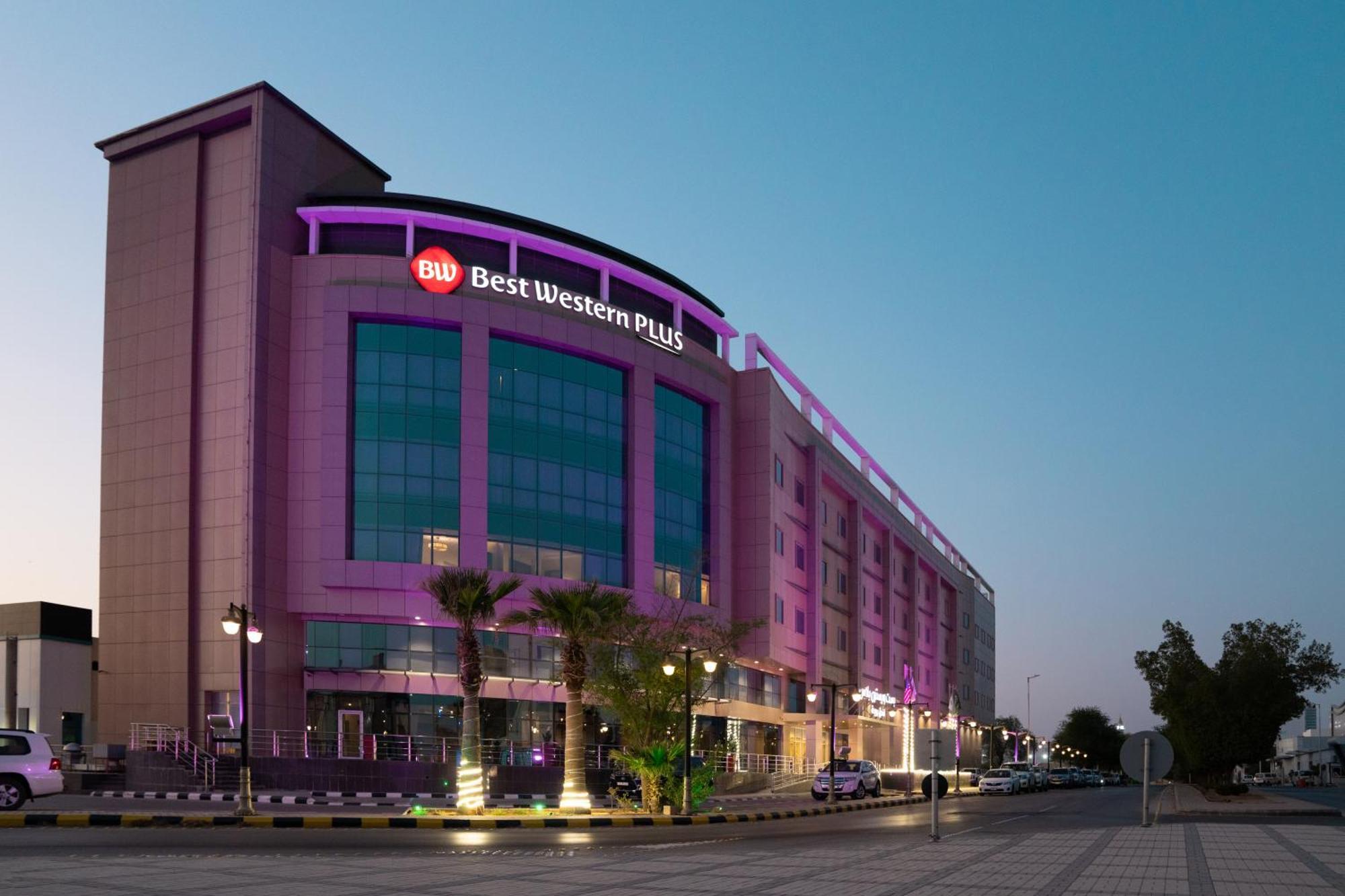 Best Western Plus Buraidah Exterior foto